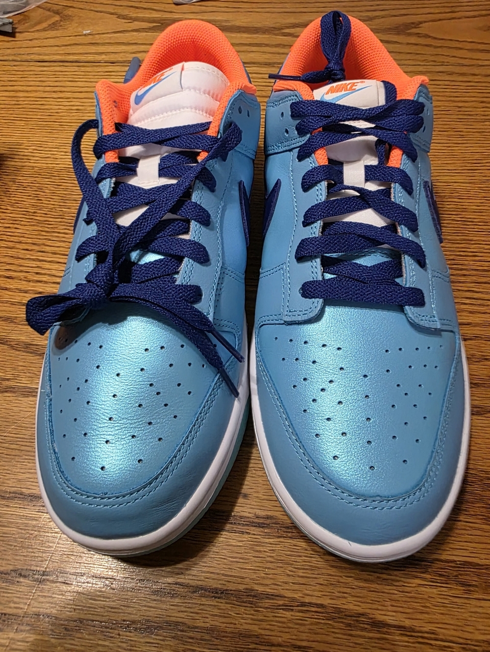 Nike Dunk Low SE Metallic Teal and Orange Low-Top Sneakers Size 10
